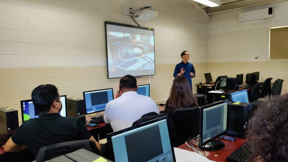 Creson y Escuela Normal Fronteriza Tijuana colaborarán en desarrollo de proyectos educativos en formato de audio