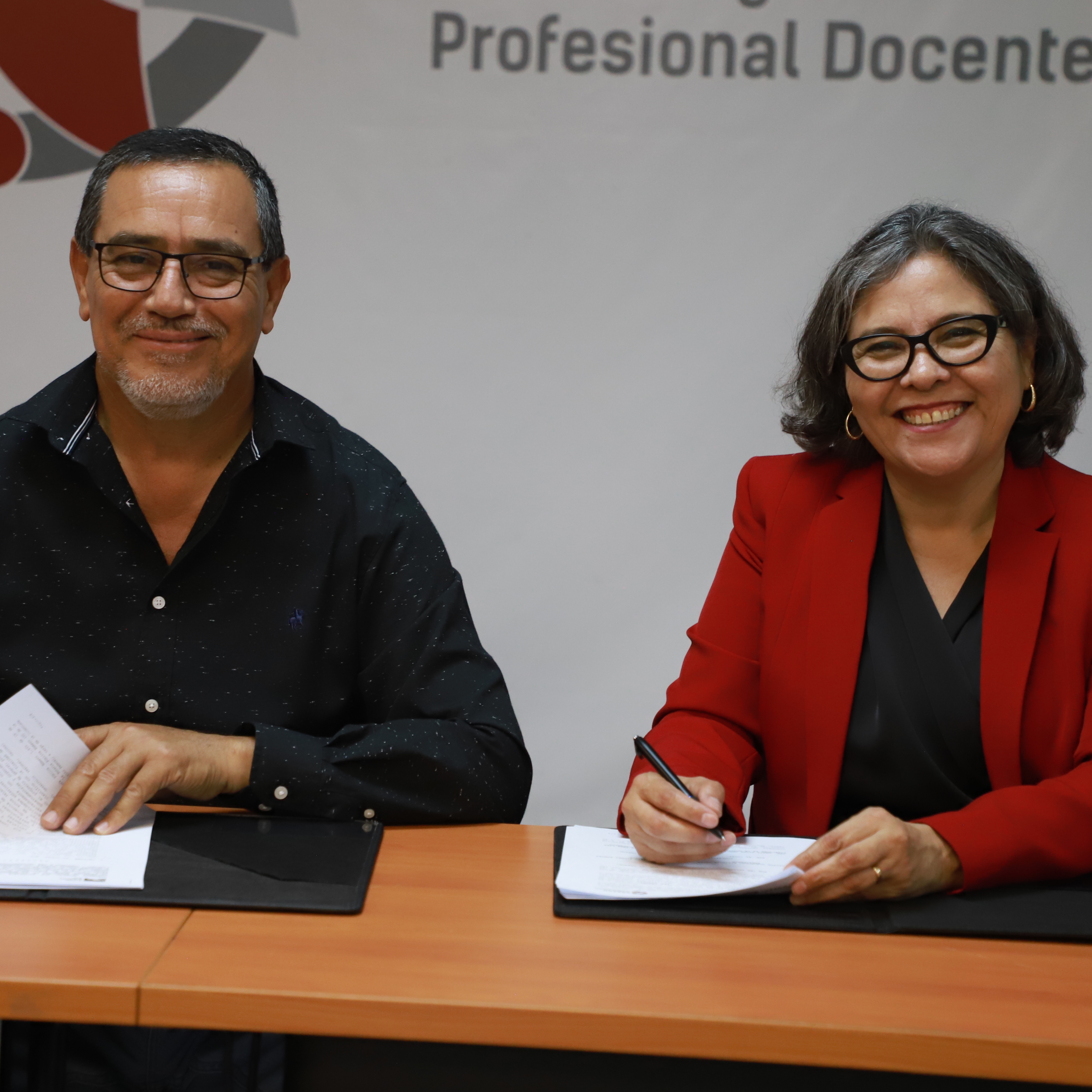 Formalizan Creson y El Colef colaboración para potenciar proyectos y redes de investigación